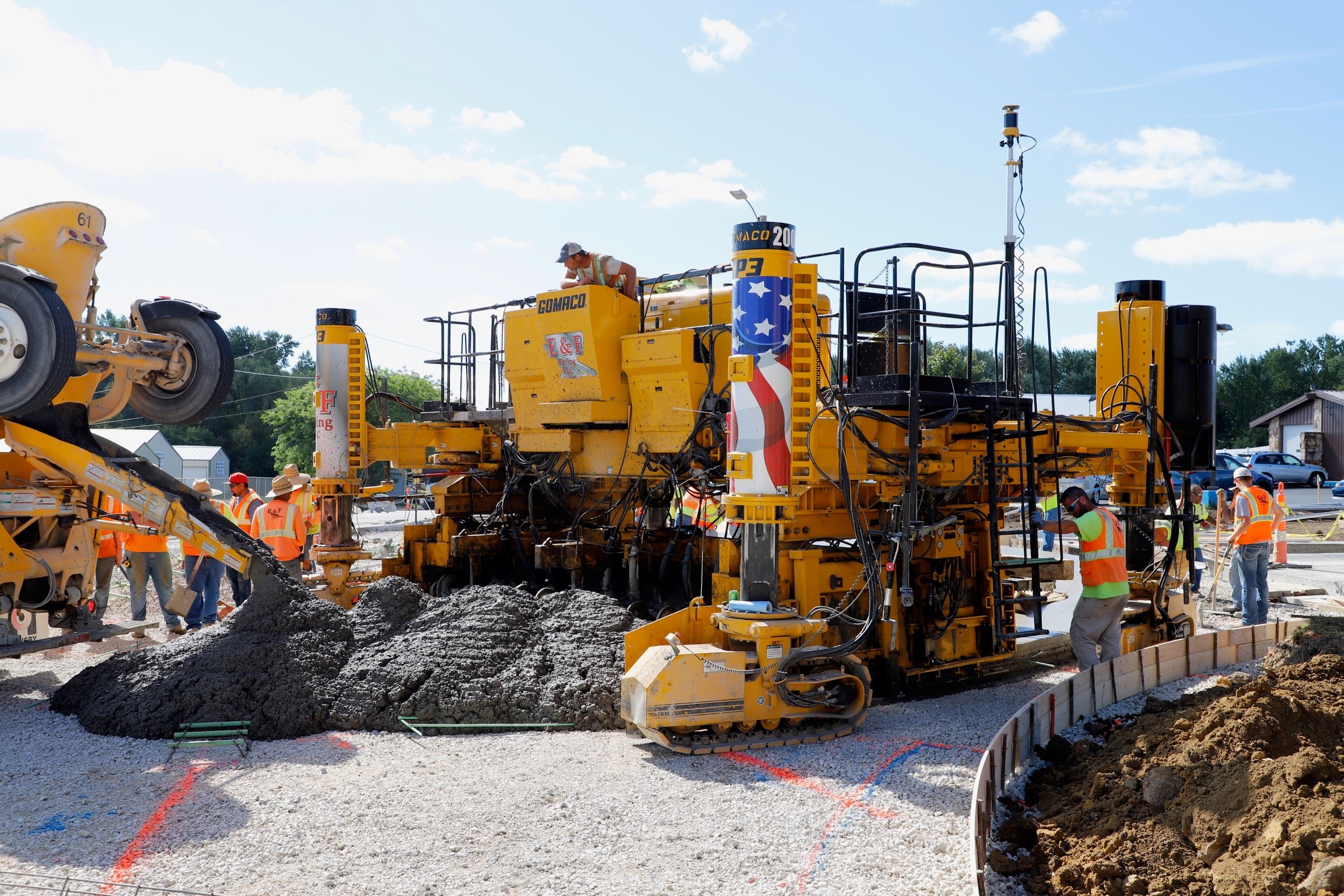 Apply to Become a Skilled Paving Contractor in Cedar Rapids, IA